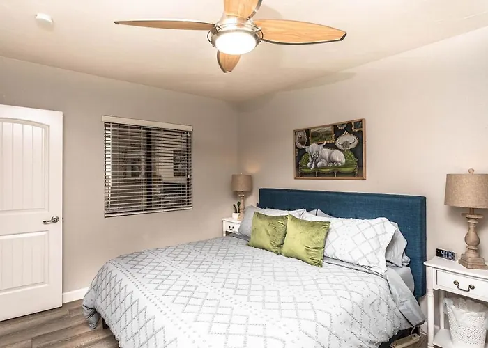 Ferienhaus Lakeside Entertainment Oasis With Heated Pool And *