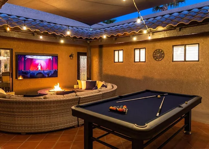 Lakeside Entertainment Oasis With Heated Pool And *