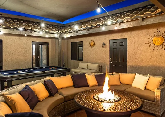 Lakeside Entertainment Oasis With Heated Pool And Lake Havasu City