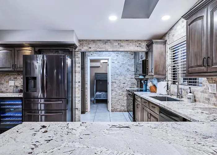 Ferienhaus Lakeside Entertainment Oasis With Heated Pool And *